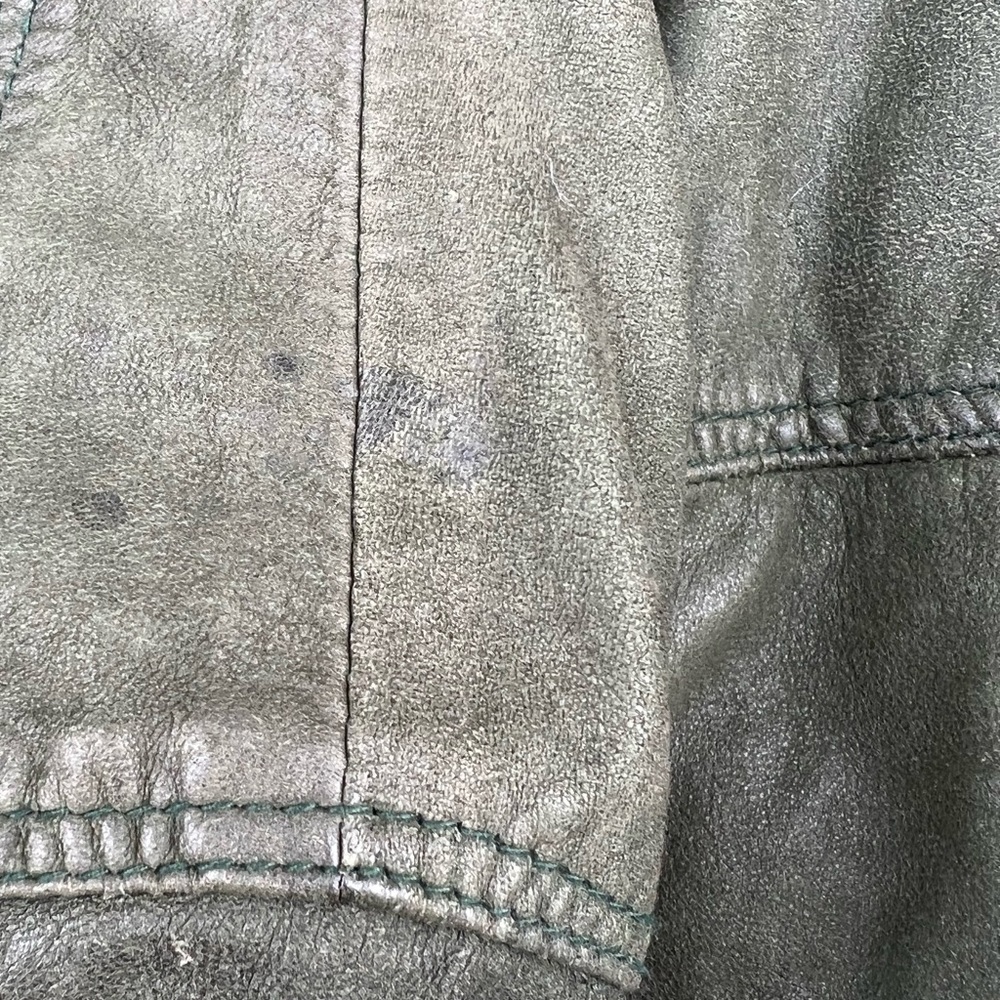 Authentic Leather Jacket - Picture 3 of 5